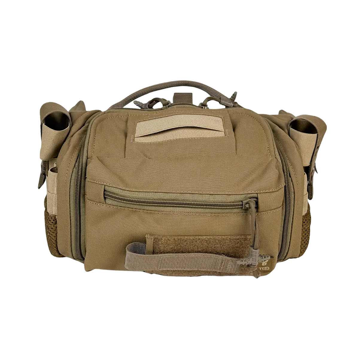 Vista frontale della borsa medica tattica BM33 Coyote con tasca esterna, pannello Velcro e vani laterali