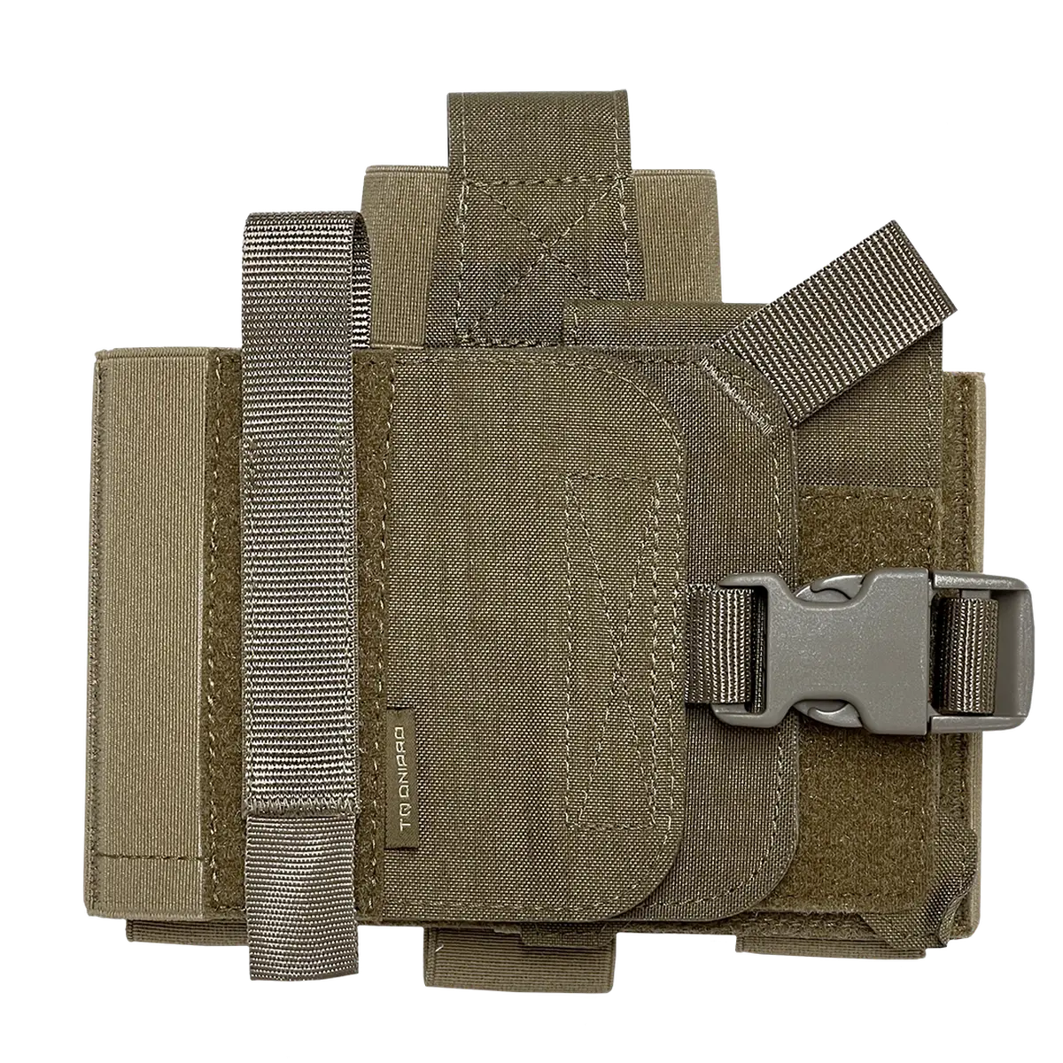 Custodia IFAK da caviglia tattica DNIPRO PM23 colore Coyote chiusa, con fascia regolabile, chiusura rapida FAST e vano interno per kit di primo soccorso.