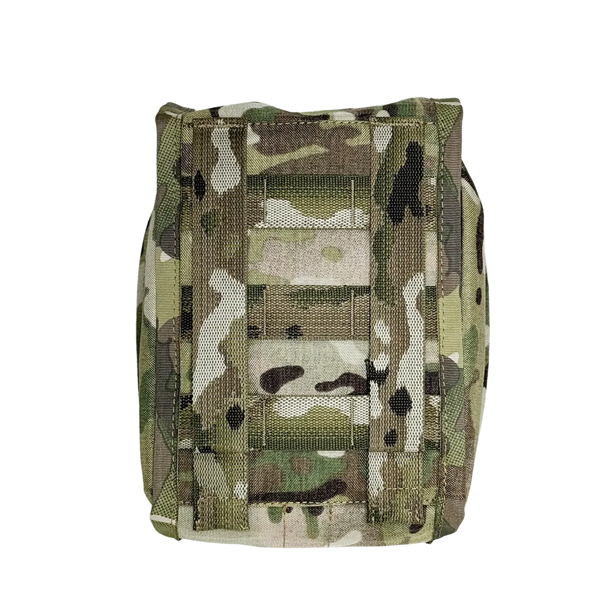 Retro della custodia IFAK DNIPRO PM22 Multicam con piattaforma MOLLE per il fissaggio all'equipaggiamento tattico.